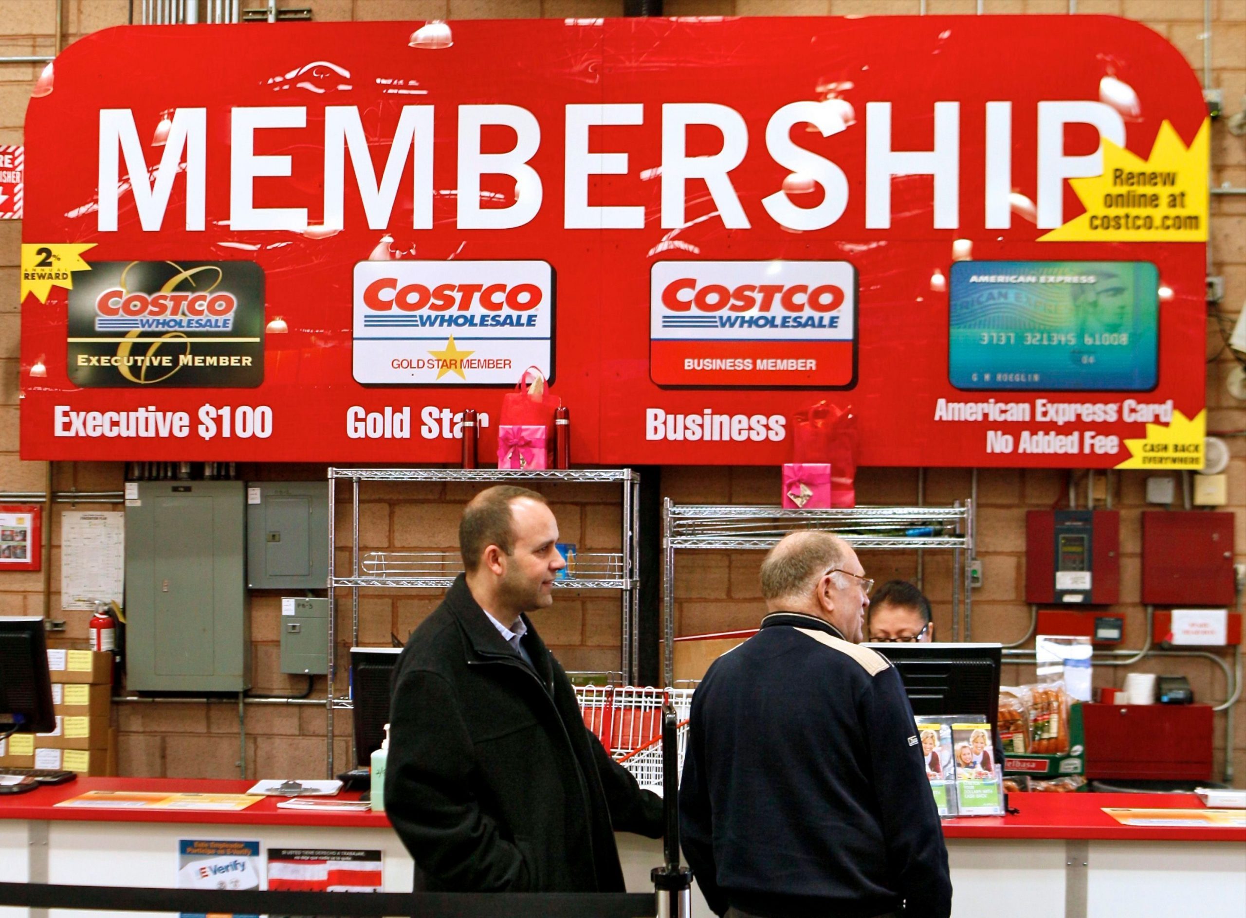 13 Costco Tips Frequent Shoppers Keep to Themselves