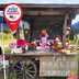 This Flower Farm Delivers Free Flowers to Spread Cheer—and Fight Pollution